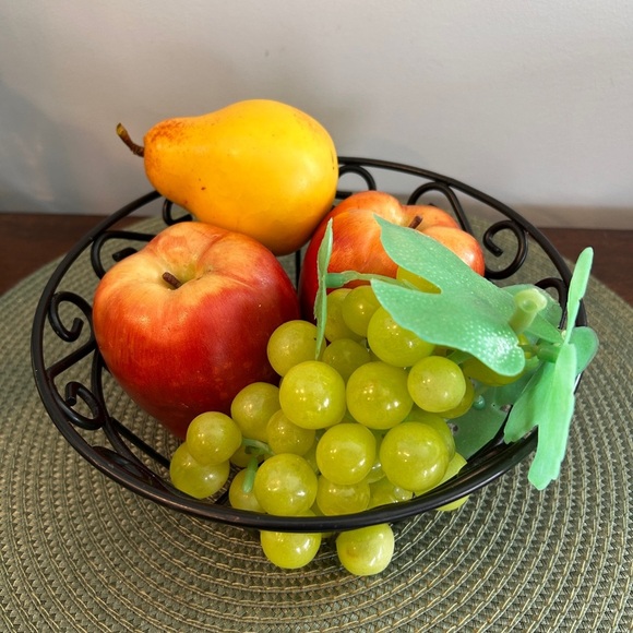 MCM Wrought Iron Footed Fruit Basket & Faux Fruits That Look Real Vintage VGUC. - Picture 3 of 10